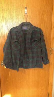 Vintage Pendleton Black Watch Tartan Wool Board Shirt Men's Size M